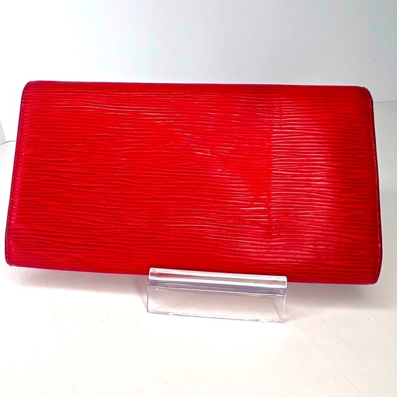 ❤️LOUIS VUITTON Red Epi Porte Tresor International Long Wallet | PRELOVED❤️‼️ - Picture 3 of 13